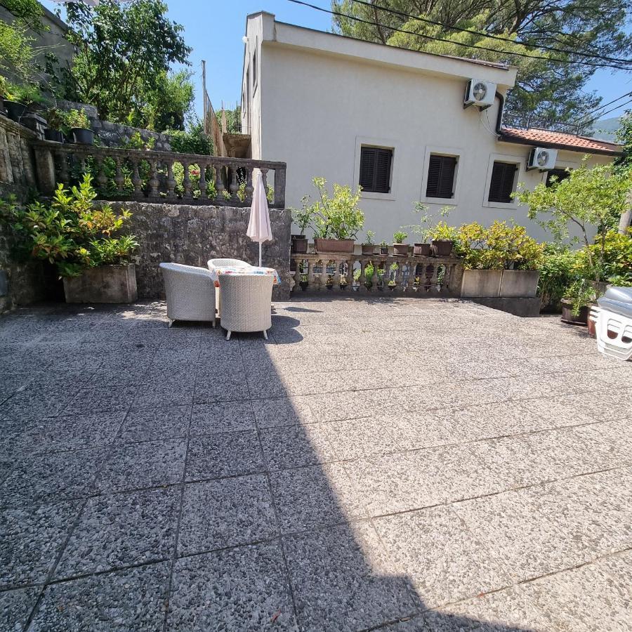Apartment Jovan2,On The Beach With Free Wi-Fi Κότορ Εξωτερικό φωτογραφία