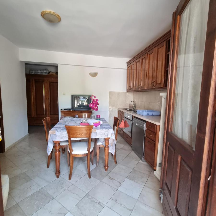 Apartment Jovan2,On The Beach With Free Wi-Fi Κότορ Εξωτερικό φωτογραφία