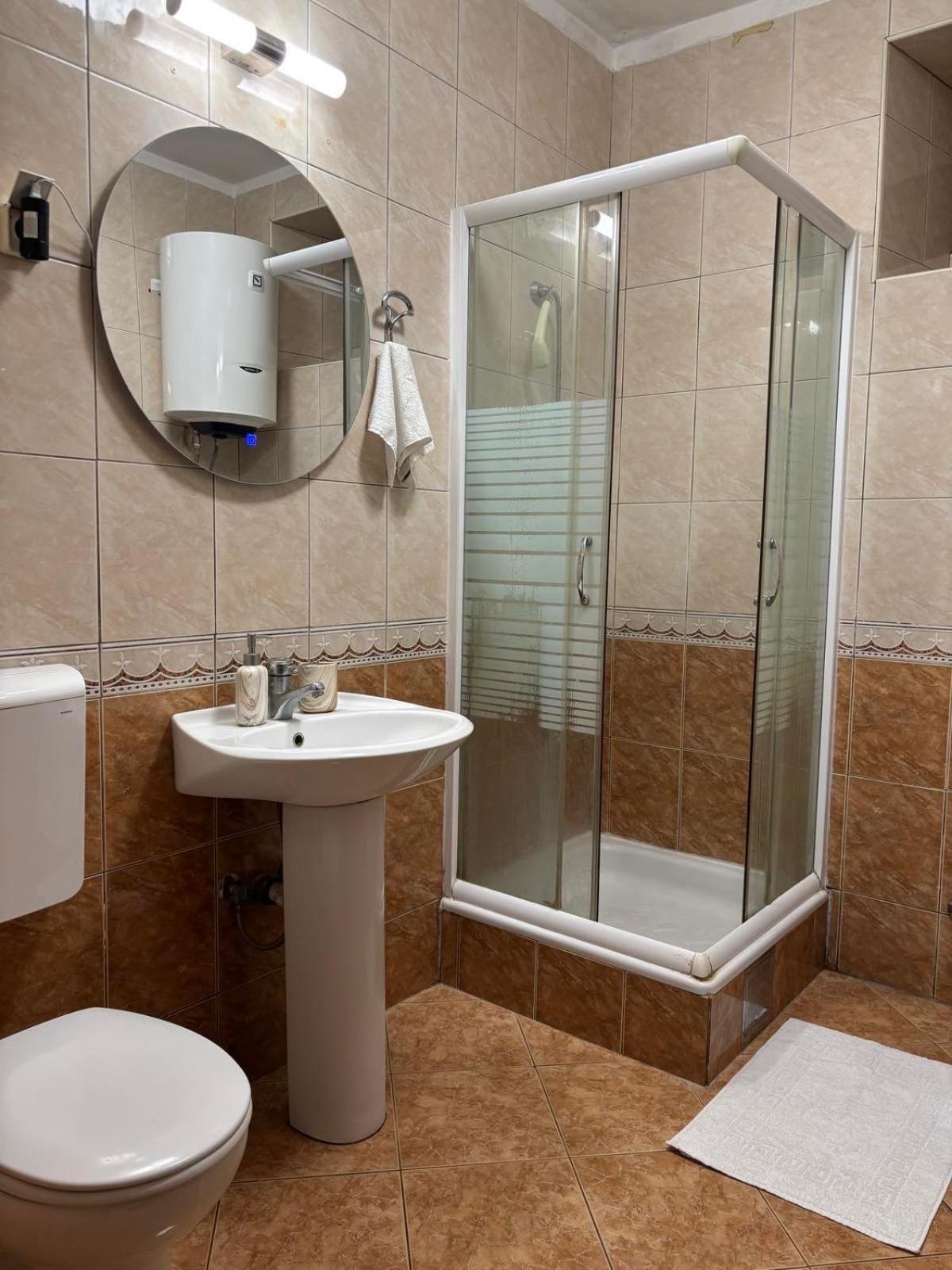 Apartment Jovan2,On The Beach With Free Wi-Fi Κότορ Εξωτερικό φωτογραφία